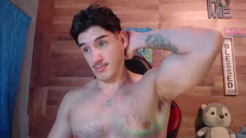 jonathancast08 online show from January 7, 3:47 pm