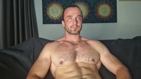 Snapshot of jonathanfranz123 chatting on March 3, 5:24 am jonathanfranz123 online show from March 3, 5:24 am