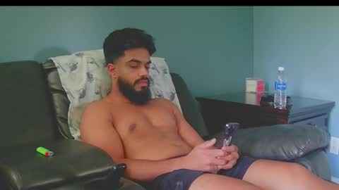 royjon online show from September 24, 7:17 pm