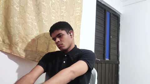 Snapshot of jonhsebastiann chatting on September 17, 6:26 am John online show from September 17, 6:26 am