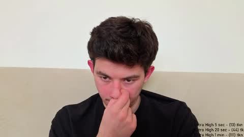 jonhy_merlin online show from April 1, 1:41 pm