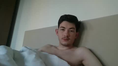 Snapshot of jonhy_merlin chatting on April 23, 3:19 am jonhy_merlin online show from April 23, 3:19 am