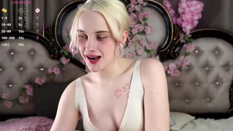 Alice online show from March 28, 11:21 am