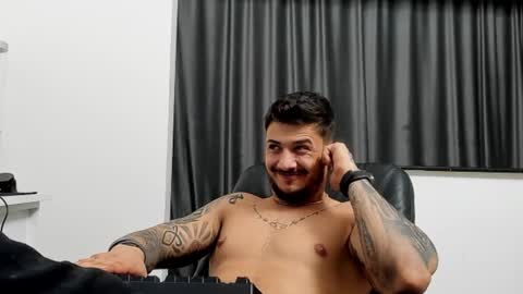 Snapshot of jonnyporn1 chatting on February 1, 11:27 pm jonnyporn1 online show from February 1, 11:27 pm