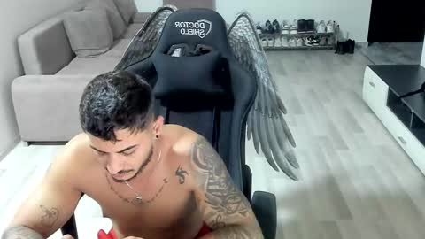 Snapshot of jonnyporn1 chatting on September 16, 11:06 pm jonnyporn1 online show from September 16, 11:06 pm