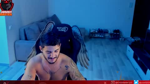 Snapshot of jonnyporn1 chatting on October 2, 9:33 pm jonnyporn1 online show from October 2, 9:33 pm