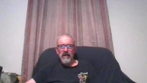 Snapshot of jony_five chatting on January 31, 4:36 am Jon online show from January 31, 4:36 am