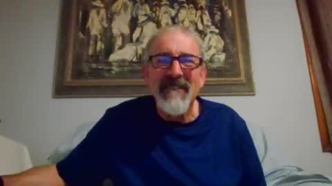 Snapshot of jony_five chatting on June 5, 12:39 am Jon online show from June 5, 12:39 am