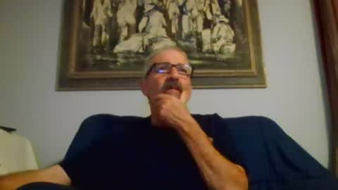 Snapshot of jony_five chatting on July 7, 12:46 am Jon online show from July 7, 12:46 am