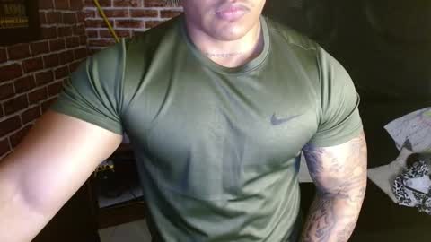 Snapshot of jordan_bigcock24 chatting on February 15, 9:55 pm Jordan online show from February 15, 9:55 pm