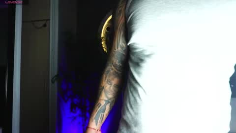 Snapshot of jordan_mayers chatting on October 31, 9:10 am Jordan online show from October 31, 9:10 am