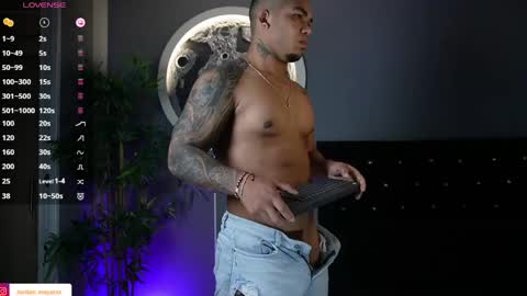 Jordan online show from April 18, 9:02 am