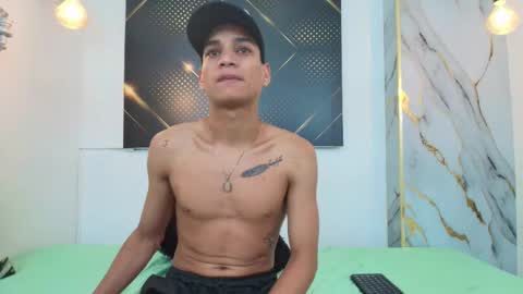 jordanandandrew online show from October 25, 8:58 pm