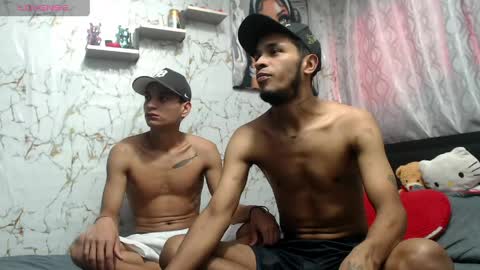 Snapshot of jordanandandrew chatting on April 28, 6:02 pm jordanandandrew online show from April 28, 6:02 pm