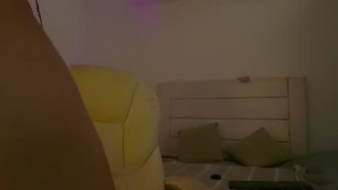 Snapshot of jordaniaa_ chatting on July 16, 9:10 pm Megan OF Jordaniaas online show from July 16, 9:10 pm