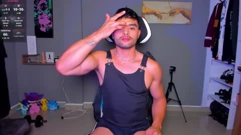Snapshot of jordanrossie chatting on June 9, 11:49 pm JordanRossie online show from June 9, 11:49 pm
