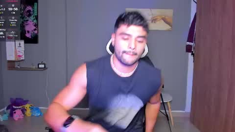 Snapshot of jordanrossie chatting on June 15, 10:56 pm JordanRossie online show from June 15, 10:56 pm