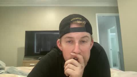 jorddiickzilla online show from March 16, 4:40 am