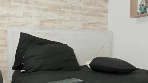 Snapshot of jordi_cooper chatting on February 25, 4:11 am Jordi online show from February 25, 4:11 am