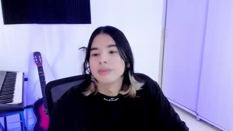 Snapshot of jordiwilldd chatting on November 2, 3:47 pm Jiho online show from November 2, 3:47 pm