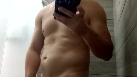 jorgelatino1919 online show from February 4, 3:56 am