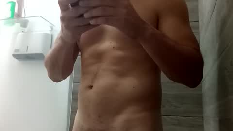 jorgelatino1919 online show from March 23, 2:48 am