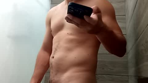 jorgelatino1919 online show from June 20, 5:49 pm
