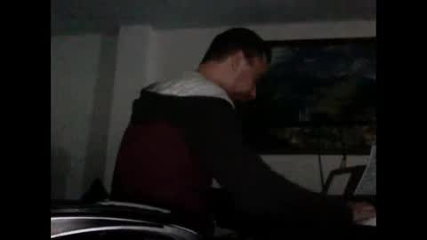 jose1234563 online show from December 15, 4:40 am