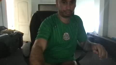 jose1234563 online show from April 20, 8:54 pm