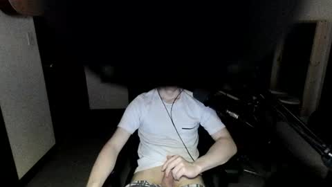 Snapshot of jose_perez_perez chatting on June 15, 11:23 am jose_perez_perez online show from June 15, 11:23 am