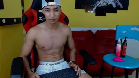 jose_sexycumm online show from January 20, 8:18 pm