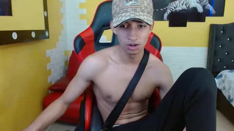 jose_sexycumm online show from September 11, 7:14 pm