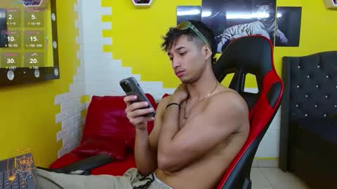 jose_sexycumm online show from January 17, 6:22 pm