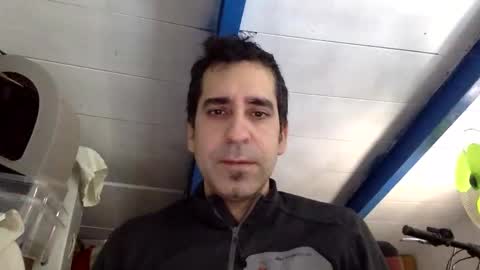 Snapshot of joseacv6 chatting on February 5, 5:20 am j.a online show from February 5, 5:20 am
