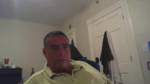Snapshot of josehosebb chatting on June 7, 2:48 am josehosebb online show from June 7, 2:48 am
