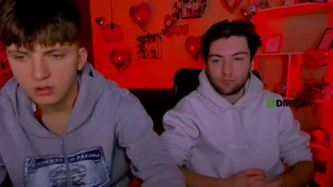 joseph_bear_ online show from February 13, 9:49 am