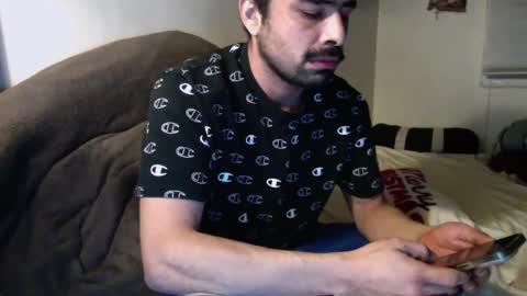 Snapshot of josephs1990 chatting on January 1, 8:02 am josephs1990 online show from January 1, 8:02 am