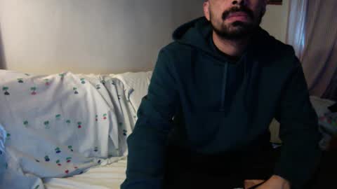 Snapshot of josephs1990 chatting on January 10, 5:56 pm josephs1990 online show from January 10, 5:56 pm