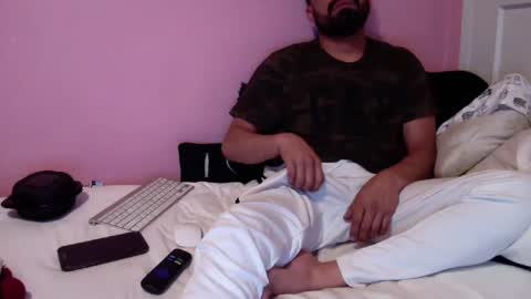 Snapshot of josephs1990 chatting on March 10, 3:34 am josephs1990 online show from March 10, 3:34 am