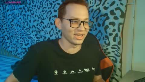 josh_18cm online show from October 17, 12:25 am