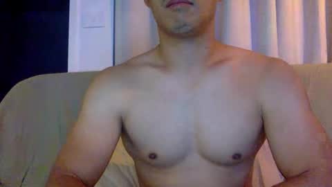 Snapshot of joshasian0713 chatting on May 13, 12:24 pm joshasian0713 online show from May 13, 12:24 pm