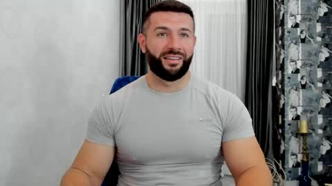 joshuamuscle69 online show from April 11, 5:23 am