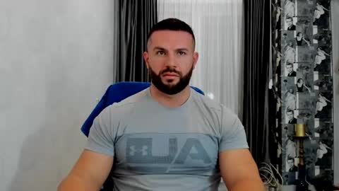 joshuamuscle69 online show from April 13, 4:23 pm