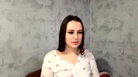 Snapshot of joslynmohre chatting on February 3, 6:22 am Georgina online show from February 3, 6:22 am