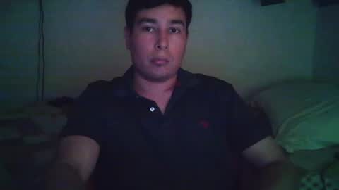 Snapshot of josq121 chatting on June 16, 11:51 pm josq121 online show from June 16, 11:51 pm