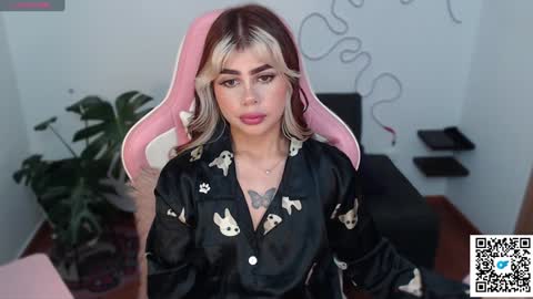 josephine   independent model    online show from December 9, 2:34 am