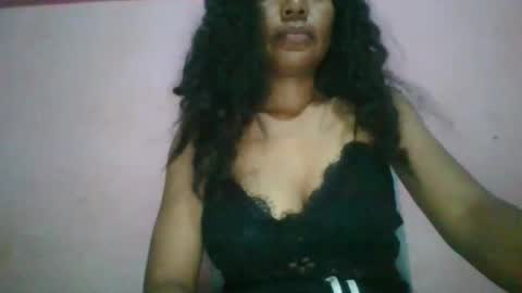 Snapshot of josy918592 chatting on April 16, 3:02 pm josy918592 online show from April 16, 3:02 pm