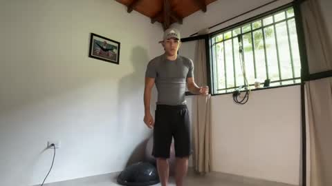 Im Jouliano online show from May 29, 3:21 pm