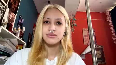 Kimie is here  online show from July 5, 3:56 am