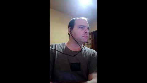 Snapshot of jovissafado chatting on December 20, 1:23 am safado online show from December 20, 1:23 am